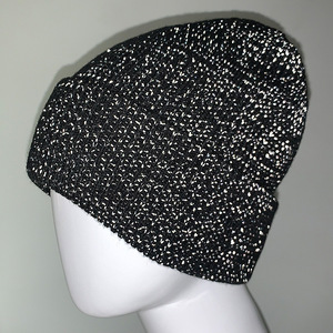 Bonnet tricoté d'hiver confortable pour femmes chapeau de sécurité réfléchissant pour la course de nuit imprimé numérique chaud et confortable - Product Image 2