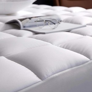 100% Polyester Home Quilted Matrasbeschermer met diepe hoes, ademend, effen, OEKO-TEX gecertificeerd, antibacterieel - Product Image 3