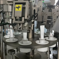 Machine de remplissage et de scellage de tube de baume à lèvres de dentifrice d'onguent d'opération facile semi-automatique