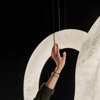 Lustre en albâtre espagnol haut de gamme Infinity, design créatif en forme de 8 pour hôtel, en pierre d'albâtre naturelle, suspension LED dimmable, garantie 5 ans