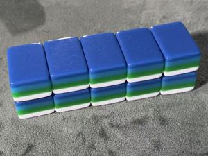 Juego de Mahjong Americano de Acrílico Sólido de 4 Capas con Grabado Personalizado, Fichas de Colores Pastel para Regalos Personalizados - Product Image 3
