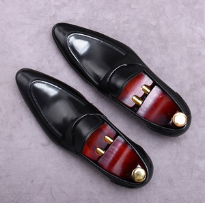 Chaussures d'été pour hommes à bout fermé, légères et respirantes, mocassins à enfiler, chaussures de marche décontractées et tendance en cuir de vache - Product Image 2