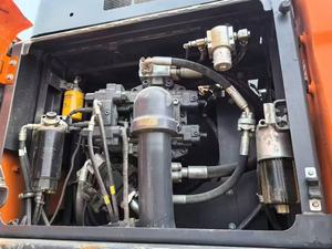 ลดราคาพิเศษ รถขุดตีนตะขาบ Doosan DX500LC-9C มือสอง ขนาด 50 ตัน กำลังขุดสูง พร้อมปั๊ม มอเตอร์ และระบบเกียร์คุณภาพสูง - Product Image 4