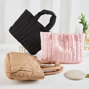 Hot Sale Light Weight Puffy Striped Quilted Soft Handbag Trending Fashion Portable Padded Quilted Winter Puffer Hand Tote Bags