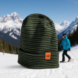 Gorro Moderno Hw Verde y Negro con Costuras Theta, Acrílico Premium, Hecho en EE. UU., Accesorio Deportivo de Invierno - Product Image 2