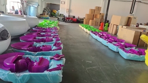 कुईंग सस्ते प्लास्टिक की छोटी-छोटी नाव के साथ हाथ की पैडल नौकाओं - Product Image 3