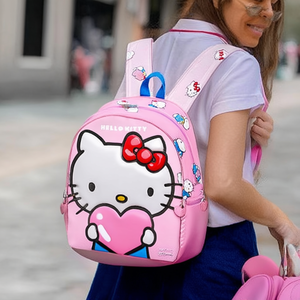 กระเป๋าเป้สะพายหลัง 3 มิติ รุ่น Hello Kitty Heart-Elite สีชมพู - Product Image 3