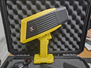 Spectromètre XRF portable de qualité industrielle SciAps X-50 conçu pour l'analyse des minerais, des sols et des métaux lourds - Product Image 1