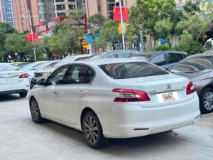 Coche de <span class=keywords><strong>Segunda</strong></span> <span class=keywords><strong>Mano</strong></span> Estilo Francés <span class=keywords><strong>Peugeot</strong></span> 408 Edición Deluxe Modelo 2015 1.8L Automático Versión de Lujo Coche Usado - Product Image 2