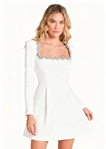 Vestidos Elegantes de Terciopelo de Seda con Cuello Cuadrado y Adornos de Diamantes para Mujer - Product Image 5