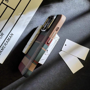 Sợi Carbon Kết Cấu Đầy Đủ PC Không Dây Sạc Điện Thoại Cứng Trường Hợp Kim Loại Máy Ảnh Vòng Da Cảm Thấy Trường Hợp Đối Với iPhone 14 15 16 Pro Max Trường Hợp - Product Image 6