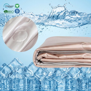 Couverture Rafraîchissante Lavable en Gros pour Nuits Chaudes, Gris Argenté, Insert de Couette d'Été pour Chambres d'Hôtel Commerciales de Luxe - Product Image 1