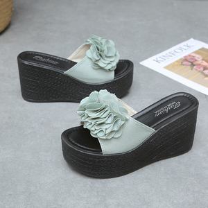 Nouvelles pantoufles compensées à plateforme pour femme, couleur unie, motif floral, collection été 2025 - Product Image 4