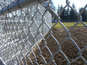 Yuking PVC Coated GI Stainless Steel Chain Link <b>Wire</b> <b>Mesh</b> Fencing with 1mm-4mm <b>Wire</b> Gauge and Weight Specification - Product Image 3