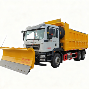 Vente directe d'usine, camions de déneigement multifonctionnels HOWO, robustes, avec lame à neige et épandeur de sel pour la fonte de la neige - Product Image 1