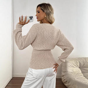 <span class=keywords><strong>Pull</strong></span> boutonné à col en V tendance de style minimaliste pour femmes, best-seller transfrontalier Europe-Amérique sur <span class=keywords><strong>AliExpress</strong></span> - Product Image 2