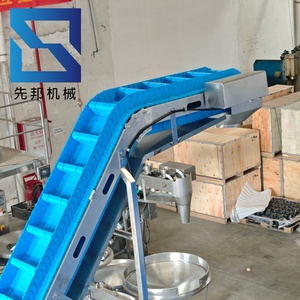 OEM automatic steep <strong>incline</strong> (with bucket tilting system) for belt <strong>conveyors</strong> handling frozen granular food products - Product Image 4