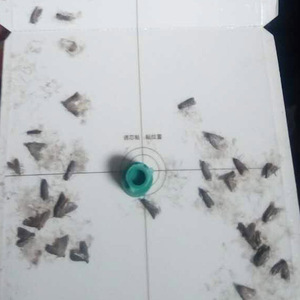 Liquide phéromone sexuelle efficace Ephestia Elutella pour le contrôle des mites dans les entrepôts - Product Image 1