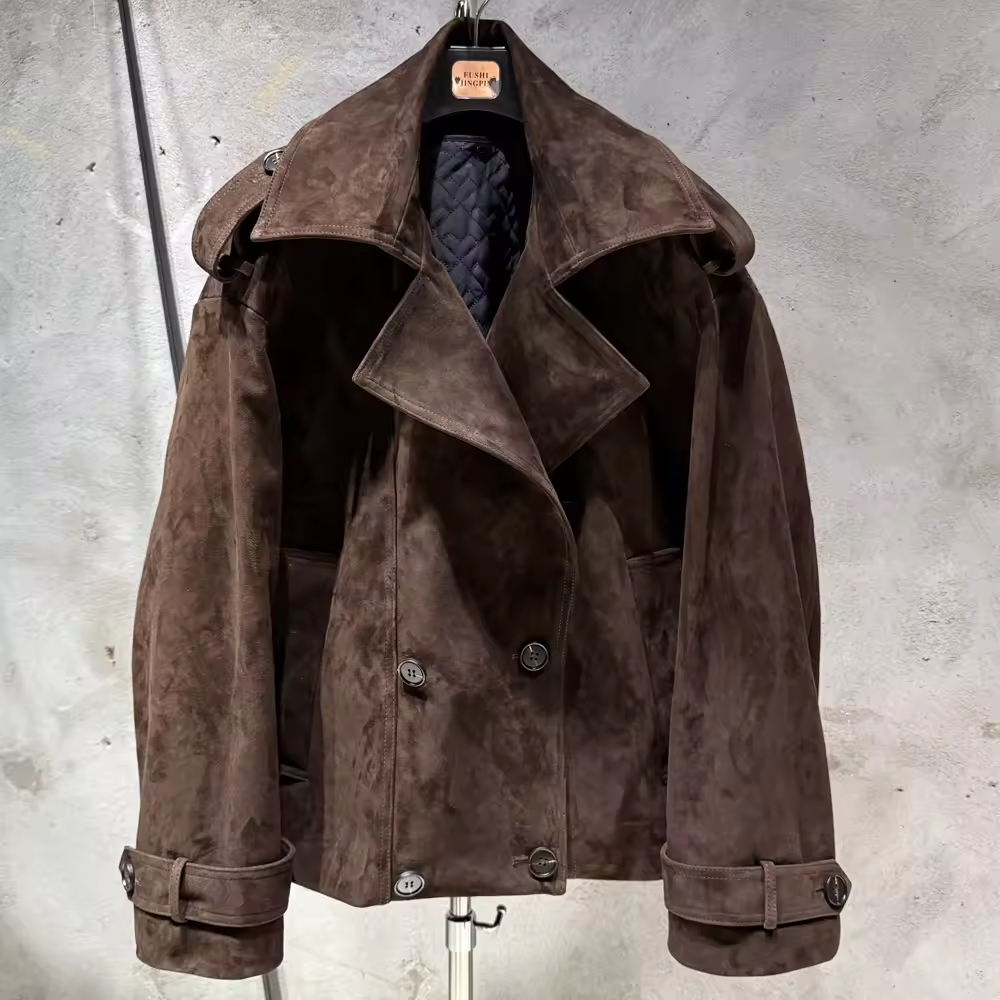 สีน้ำตาล