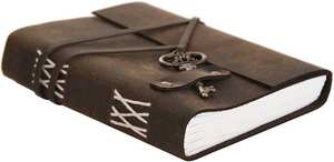 Cuaderno de Cuero Genuino A5 Vintage con Llave, Encuadernación Cosida, para Caligrafía y Dibujo, Regalo Personalizado de Alta Calidad - Product Image 2