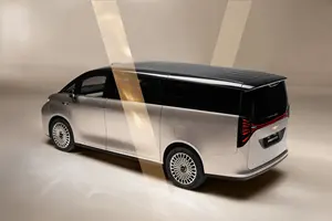 2026 Galaxy V900 Golden Glow Edición Limitada PHEV SUV de Lujo Coleccionable - Product Image 2