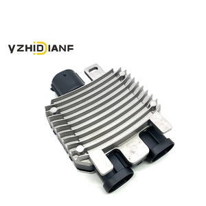 Modulo di controllo della ventola di raffreddamento del radiatore LR002660 LR011905 per Land Rover Freelander - Product Image 1