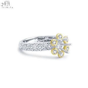 Anillo de compromiso de alta gama con diseño floral vintage en oro blanco y amarillo de 18K con diamantes naturales sin piedra principal para boda de mujer. - Product Image 3