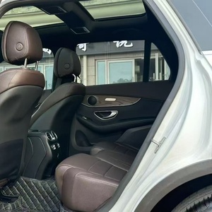 <span class=keywords><strong>Mercedes</strong></span>-Benz d'occasion <span class=keywords><strong>2022</strong></span>, SUV essence, conduite à gauche, boîte automatique, moteur turbo, sièges en cuir, caméra de recul, toit panoramique foncé, R19 <span class=keywords><strong>GLC</strong></span> - Product Image 5