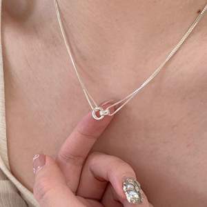 Exquisito Collar con Colgante de Bola Floral Chino Nuevo, Plata de Ley S925 con Bordado Blanco, Diseño de Flor Hueca para Clavícula - Product Image 5