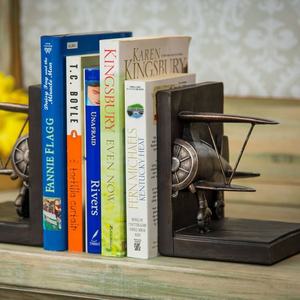 Custom wholesale vintage di alta qualità antico decorazione della casa coppia di fermalibri in poliresina set reggilibri modello aeroplano romano in resina - Product Image 6