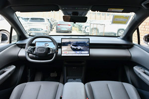 ส่งออกรถยนต์ LYNK & CO Z20 ใหม่ รถครอสโอเวอร์ SUV พลังงานใหม่ เร่งความเร็วได้ใน 5.3 วินาที รถยนต์ไฟฟ้าขนาดใหญ่สำหรับผู้โดยสาร สำหรับผู้ซื้อต่างประเทศ - Product Image 4