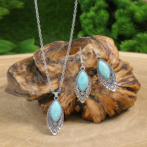 Ensemble collier et boucles d'oreilles en alliage plaqué argent et howlite turquoise, forme goutte d'eau, style bohème chrétien pour femme, vente en gros - Product Image 3