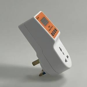 Prise de protection de tension numérique réglable de style britannique pour réfrigérateur et climatiseur, pour utilisation avec les réfrigérateurs et climatiseurs - Product Image 1