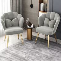 Chaise de salon en tissu avec pieds en métal et rembourrage en éponge, chaise de luxe abordable, tabouret de maquillage, chaise de maquillage tendance