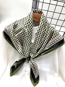 Novedad de verano para mujer, estilo <span class=keywords><strong>Dogtooth</strong></span>, 90x90cm, bufanda cuadrada de seda, bufandas tradicionales para protección del cuello, chales franceses - Product Image 2