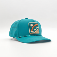 Casquette de baseball personnalisée à 5 panneaux avec logo en PVC caoutchouté, casquette de golf imperméable perforée au laser, chapeau de golf en polyester vert avec cordon