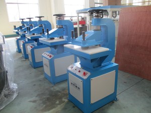 Macchina per la Lavorazione di Parti Decorative in Pelle, Tagliatrice Idraulica a Braccio Oscillante 10T - Product Image 4