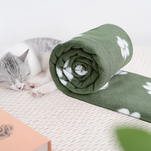 Alfombra para Mascotas de Felpa de Coral Estampada 2025, Gruesa, para Viajes, Cálida para Invierno, para Cachorros, Perros y Gatos, con Logotipo Personalizado, Linda, Estilo Americano - Product Image 3