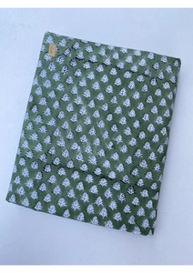 Tissu en coton écologique imprimé à la main par un fabricant indien, très demandé, pour la couture de vêtements artisanaux haute résistance - Product Image 3