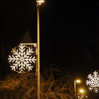 3D Riesige Warmweiße LED-Schneeflocken-Motivbeleuchtung Shenzhen Topdecoration Festival Weihnachten Neujahr Dekorationen für Außenbereich