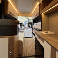 Kit de conversion confortable pour camping-car modulaire Qian Camper, idéal pour les voyages et la vie à domicile