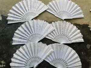 Éventail pliant en soie et dentelle, style chinois et espagnol, pour la danse, les mariages et les fêtes, cadeau coloré - Product Image 3