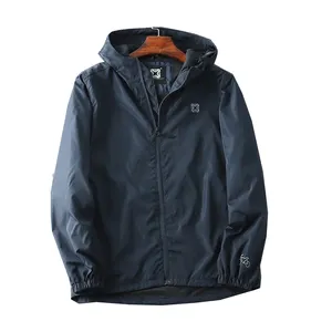 Autumn fleece outdoor men's jacket fashion casual windproof hooded clip men's jacket.