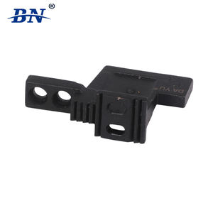 DAYU DU-122 <span class=keywords><strong>GAUGE</strong></span> SET Industriële Naaimachine Accessoires Gepersonaliseerde Naaimeter Set Persvoet Naaldplaat - Product Image 5