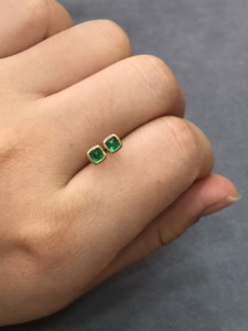 <span class=keywords><strong>Pendientes</strong></span> de Oro Amarillo de 14K y 18K con Esmeralda Cultivada en Laboratorio de 0.5CT, Corte Esmeralda Colombiana, Estilo Moderno para Mujer, <span class=keywords><strong>Pendientes</strong></span> con Piedras Preciosas - Product Image 3