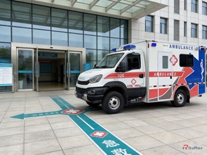 Meilleur <span class=keywords><strong>Prix</strong></span> – Ambulance Mobile Automatique <span class=keywords><strong>4x4</strong></span> Diesel Équipée de CT pour Services d'Urgence - Product Image 5