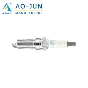 Bujía de iridio ILTR5A 13G para motor de gasolina Ford Mondeo Mazda CX 7 - Product Image 3