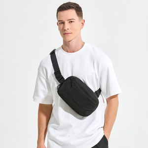 Bolso cruzado informal ligero resistente al agua, paquete de <span class=keywords><strong>hombro</strong></span> de <span class=keywords><strong>pecho</strong></span> minimalista para hombres y mujeres, bloqueo de bandolera - Product Image 2