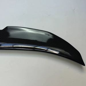 Colore del modello di carbonio per <span class=keywords><strong>BMW</strong></span> <span class=keywords><strong>F36</strong></span> quattro serie bagaglio fisso Wind Wing win plastica ABS in fibra di carbonio <span class=keywords><strong>Spoiler</strong></span> esterno - Product Image 5