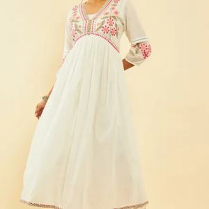 Vestido de Primavera/Otoño, Ropa de Lujo, Bordado Floral, Vestido Largo de Lino y Algodón Blanco para Mujer - Product Image 1